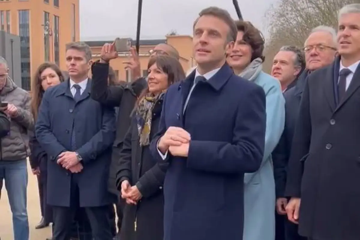 Emmanuel Macron en la inauguración de la Villa Olímpica , Captura video @EmmanuelMacron