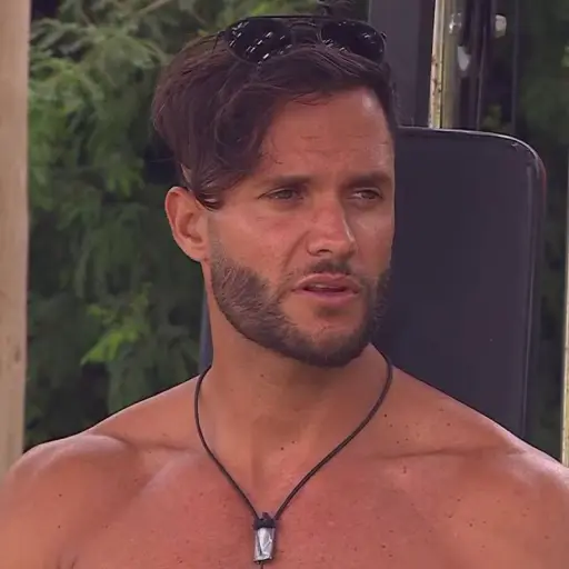 Fabio Agostini ,Redes Sociales