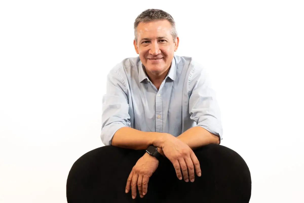 Juan Valdés, Cedida