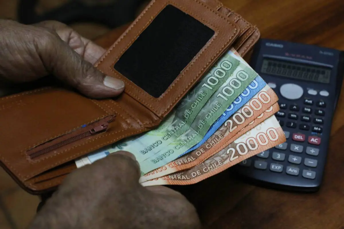 Bono Marzo, Agencia Uno