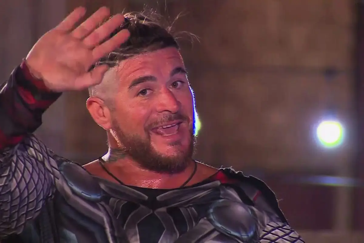 Junior Playboy, Canal 13