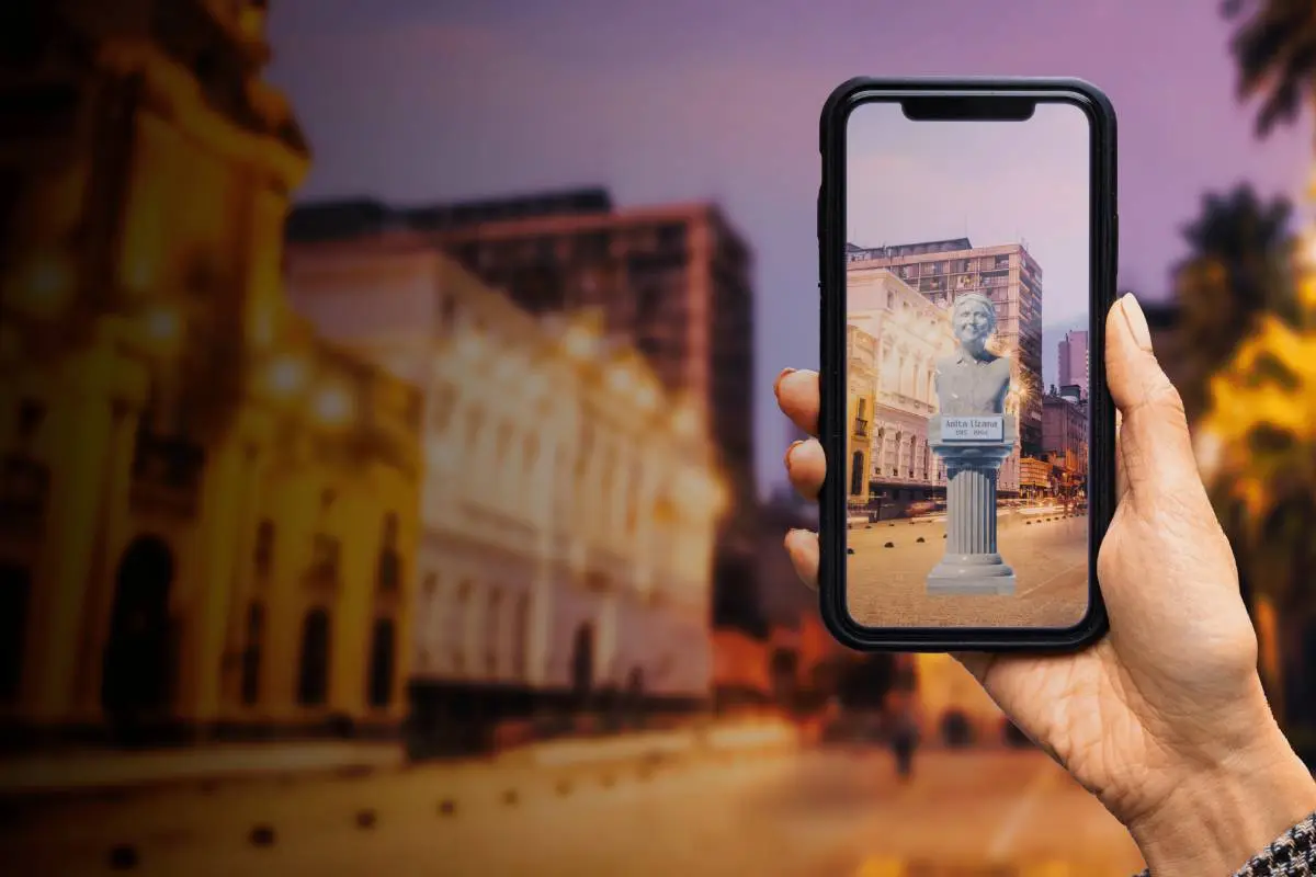 Chilenas Monumentales, Cedida