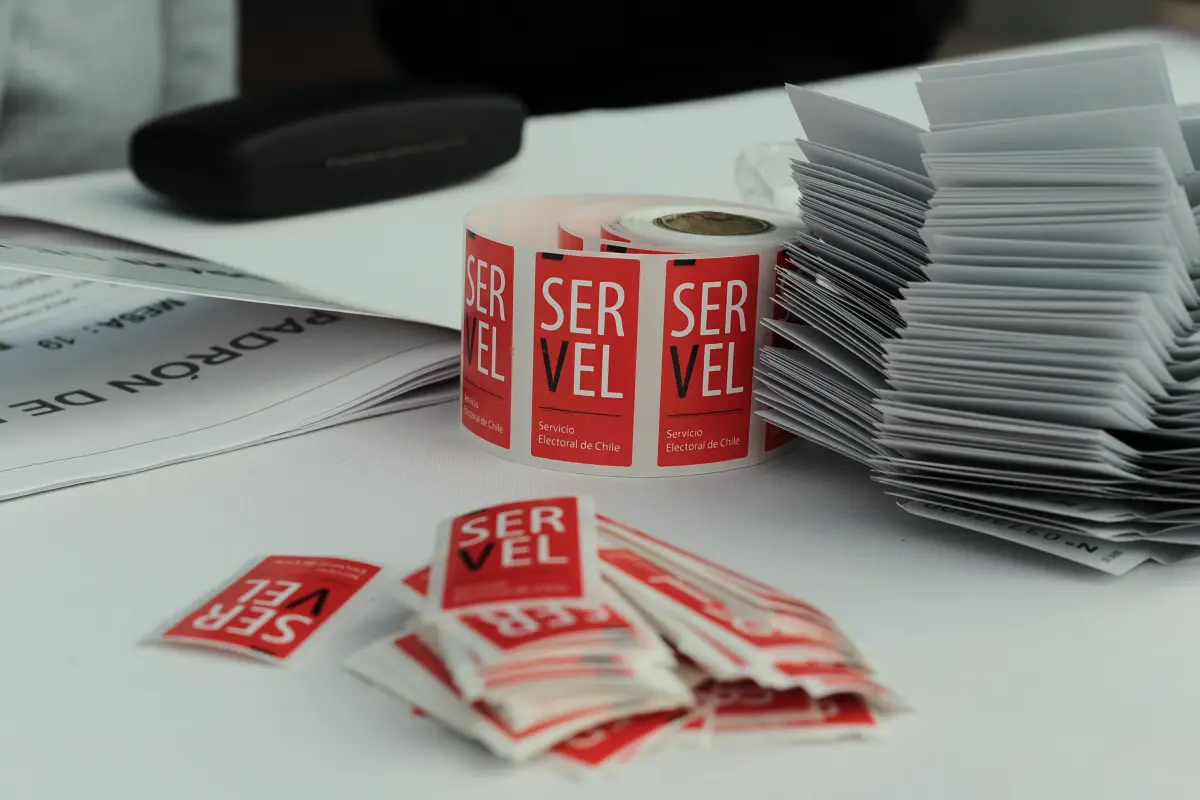 Elecciones municipales , Agencia Uno