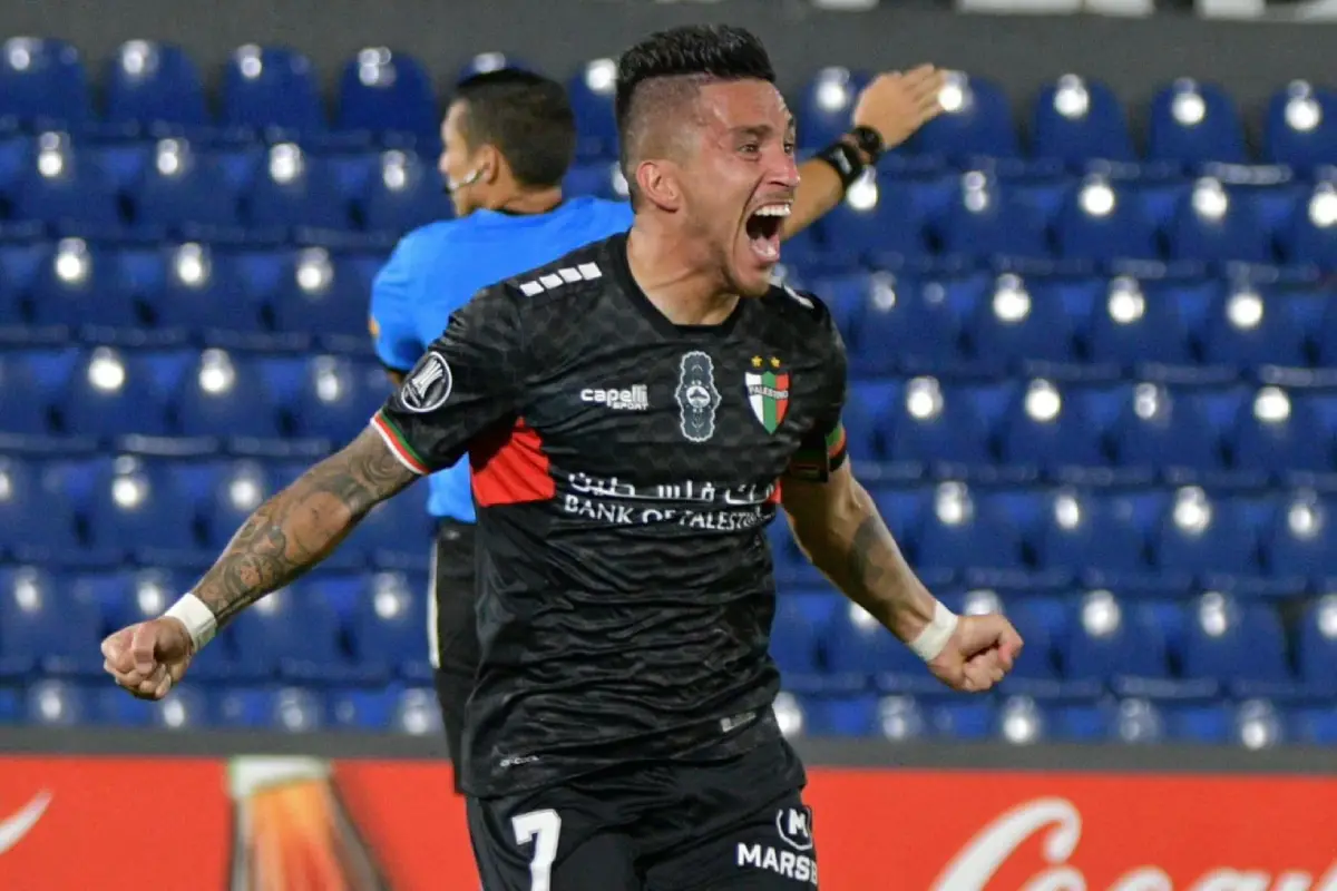 Bryan Carrasco, Palestino