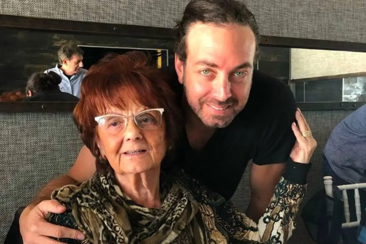 Nicolás Massú junto a su abuela, Instagram