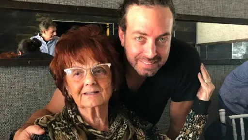 Nicolás Massú junto a su abuela, Instagram