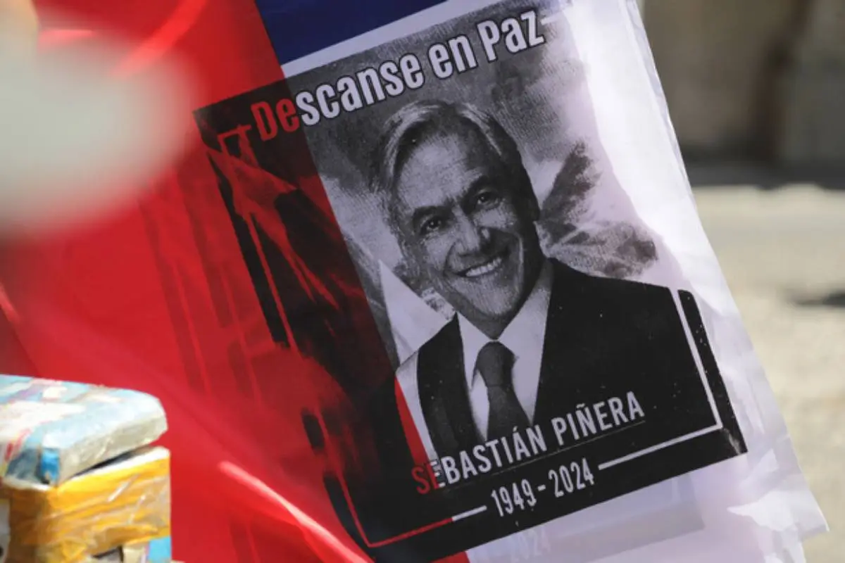 Sebastián Piñera, Agencia Uno