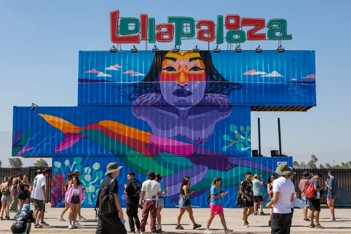 Lollapalooza Chile, Agencia UNO