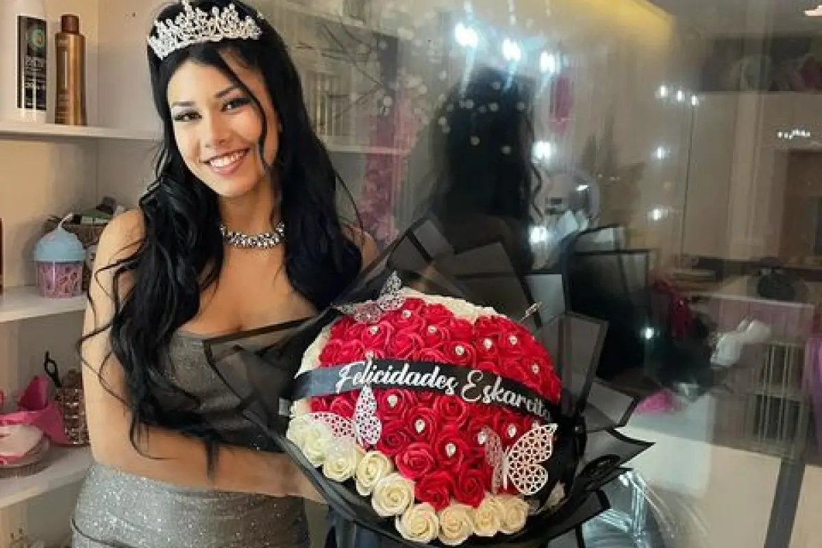 Eskarcita, Redes Sociales