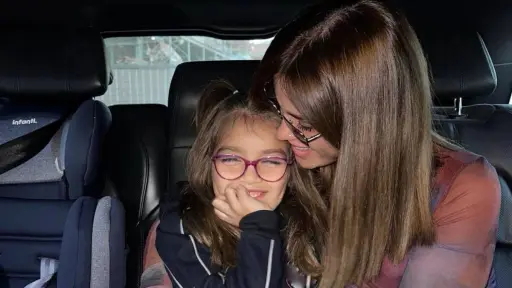 Gala Caldirola y su hija, Redes Sociales