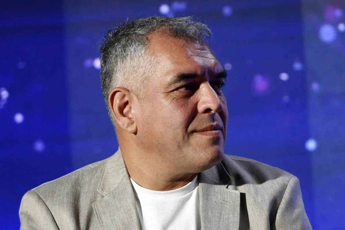 Alejandro Chavito Chávez, Agencia Uno