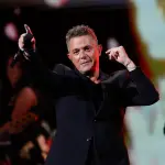 Alejandro Sanz, Agencia Uno