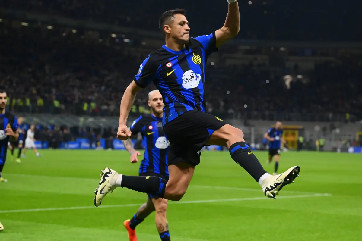 Alexis Sánchez celebra en el Inter, Inter