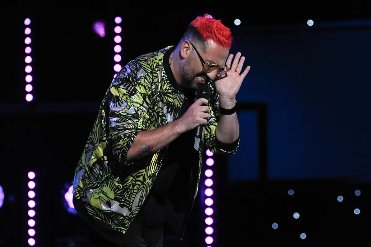 Alex Ortiz, Agencia Uno