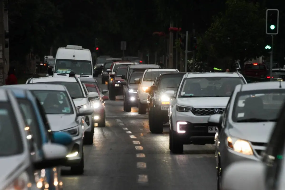 Súper Lunes, Agencia Uno