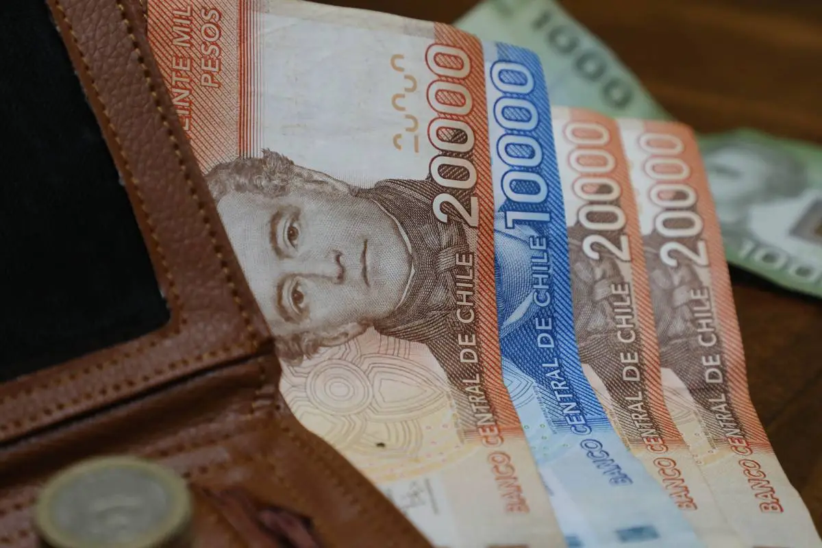 Bono Marzo, Agencia Uno