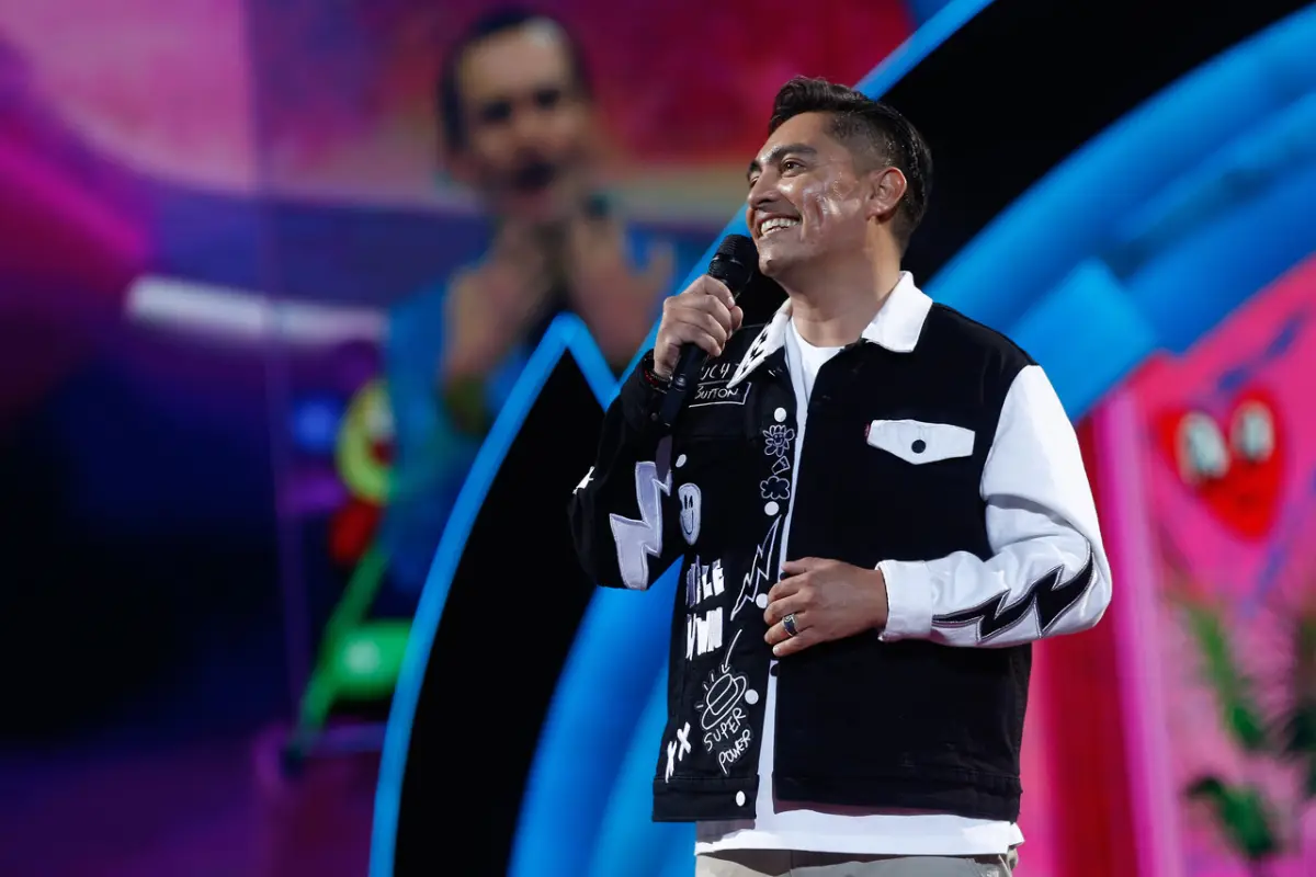 Sergio Freire, Agencia Uno