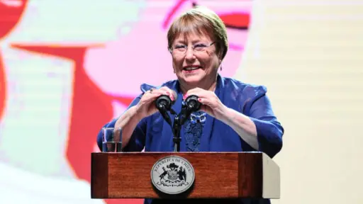 Michelle Bachelet, Agencia Uno