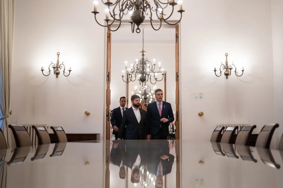 Gabriel Boric y Pedro Sánchez en La Moneda, Presidencia de Chile