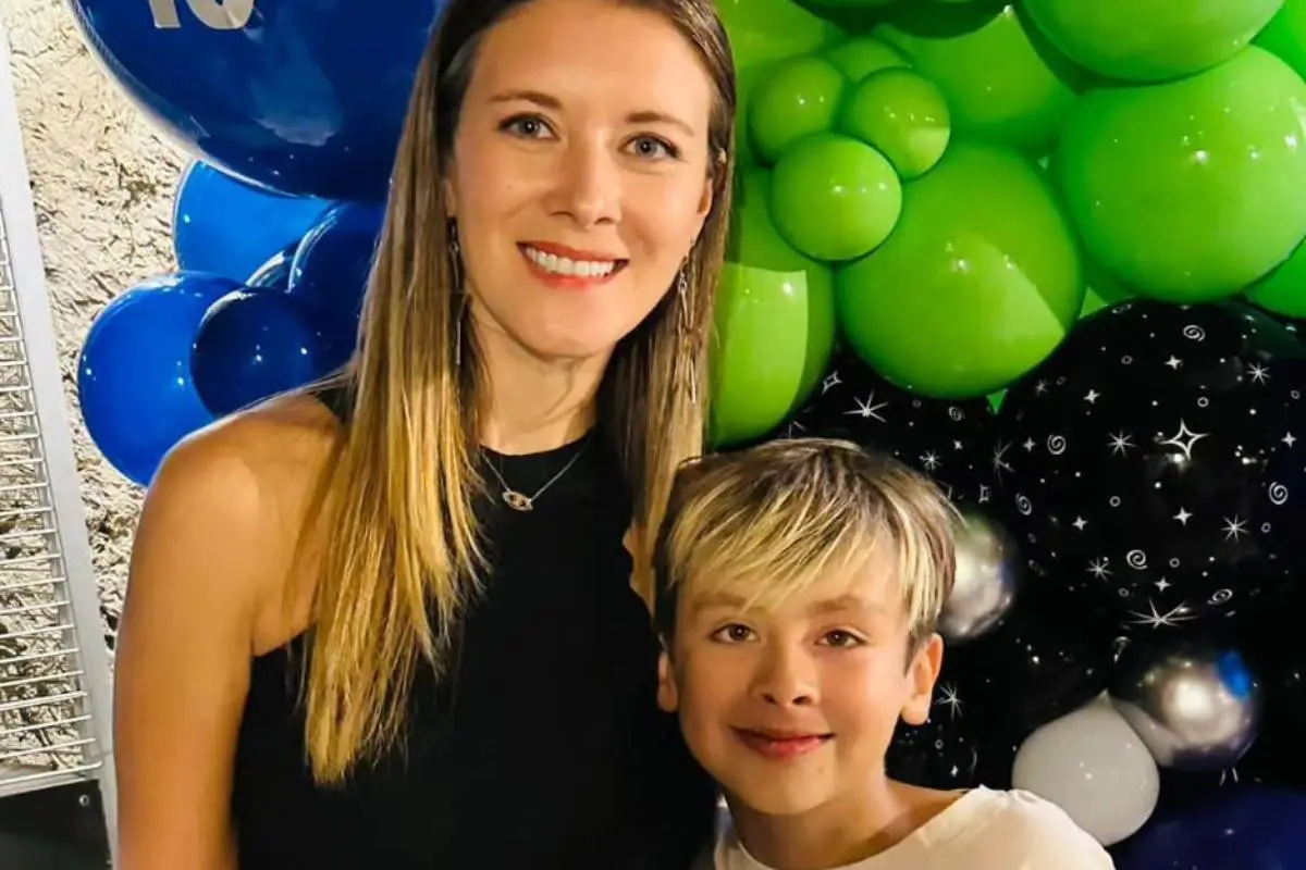 Carla Jara y su hijo Mariano, Redes Sociales