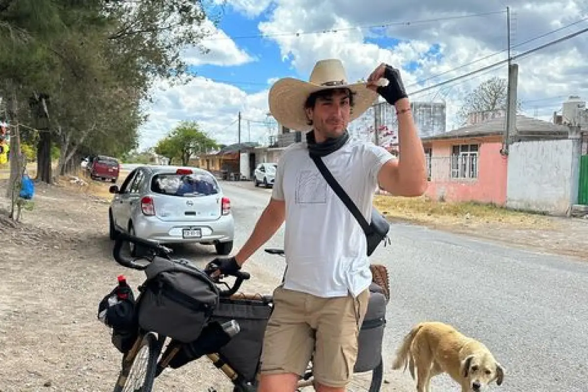 Farrell en sus viajes por América., instagram @fedefarrell