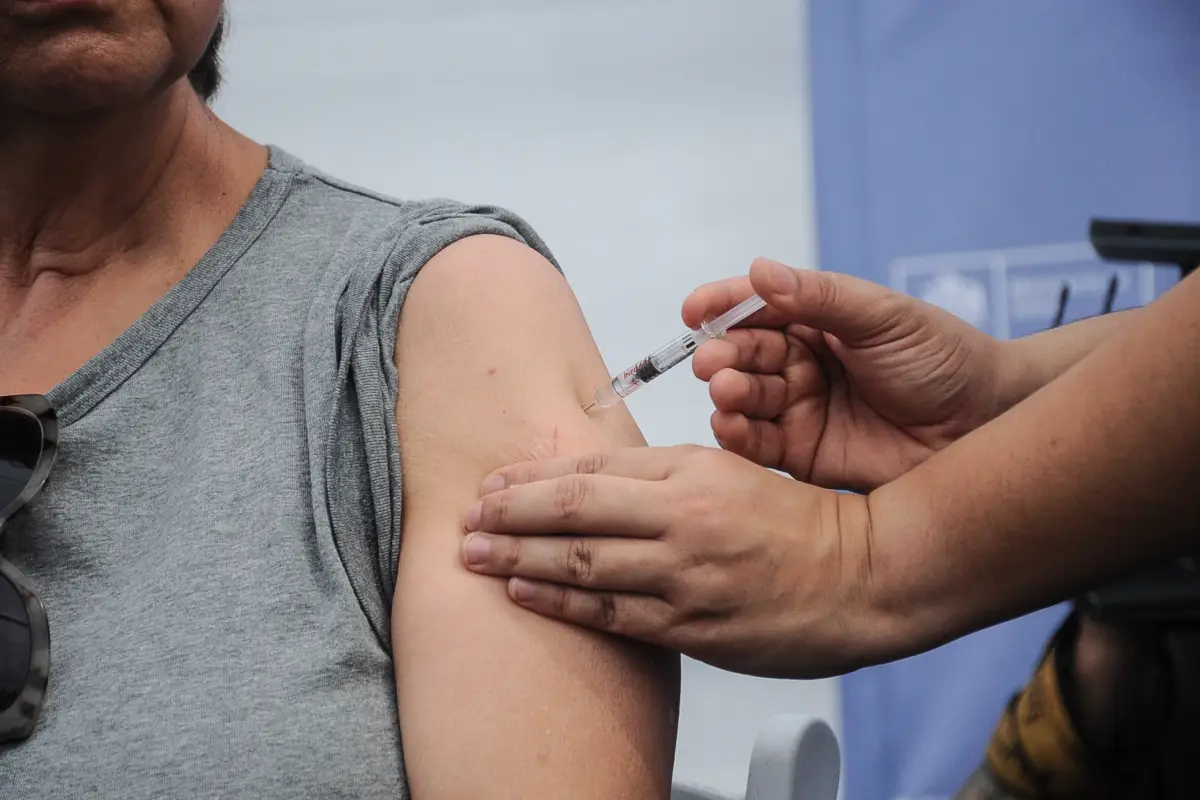 Campaña de vacunación contra la influenza 2024, Agencia Uno