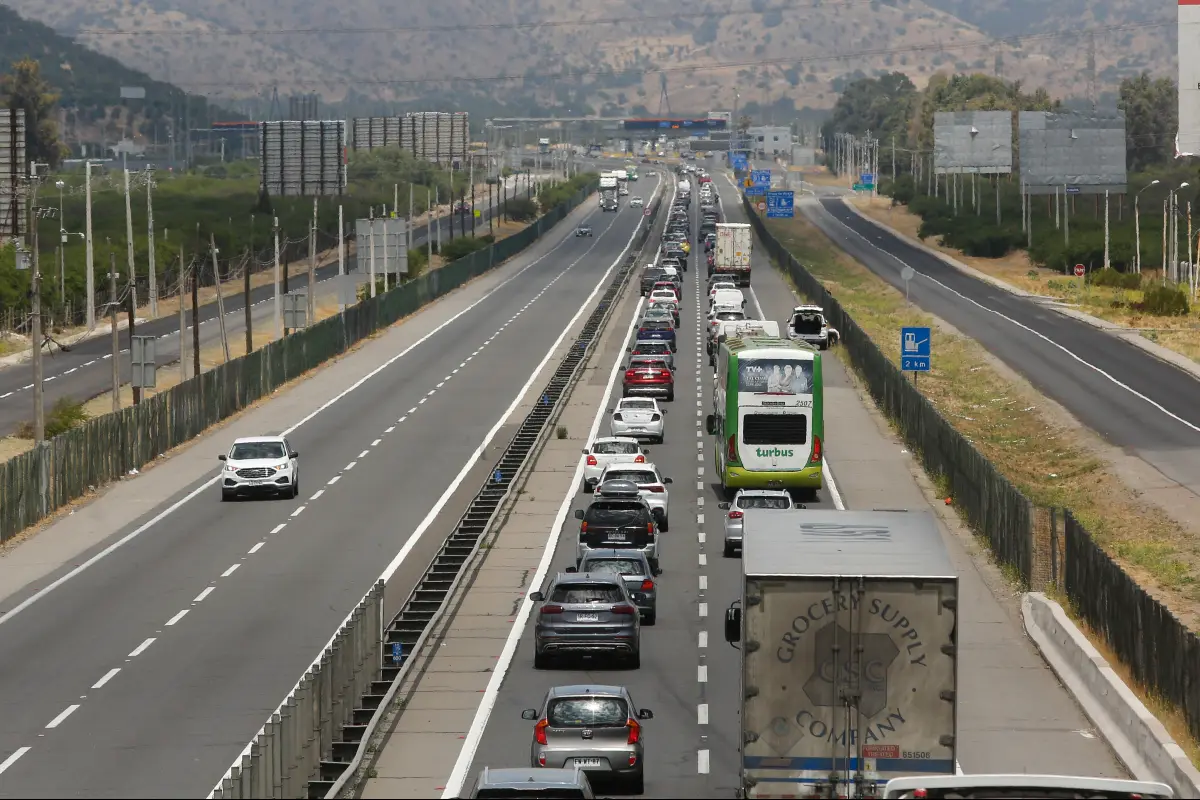 Medidas en carreteras por fin de semana santo, Agencia Uno