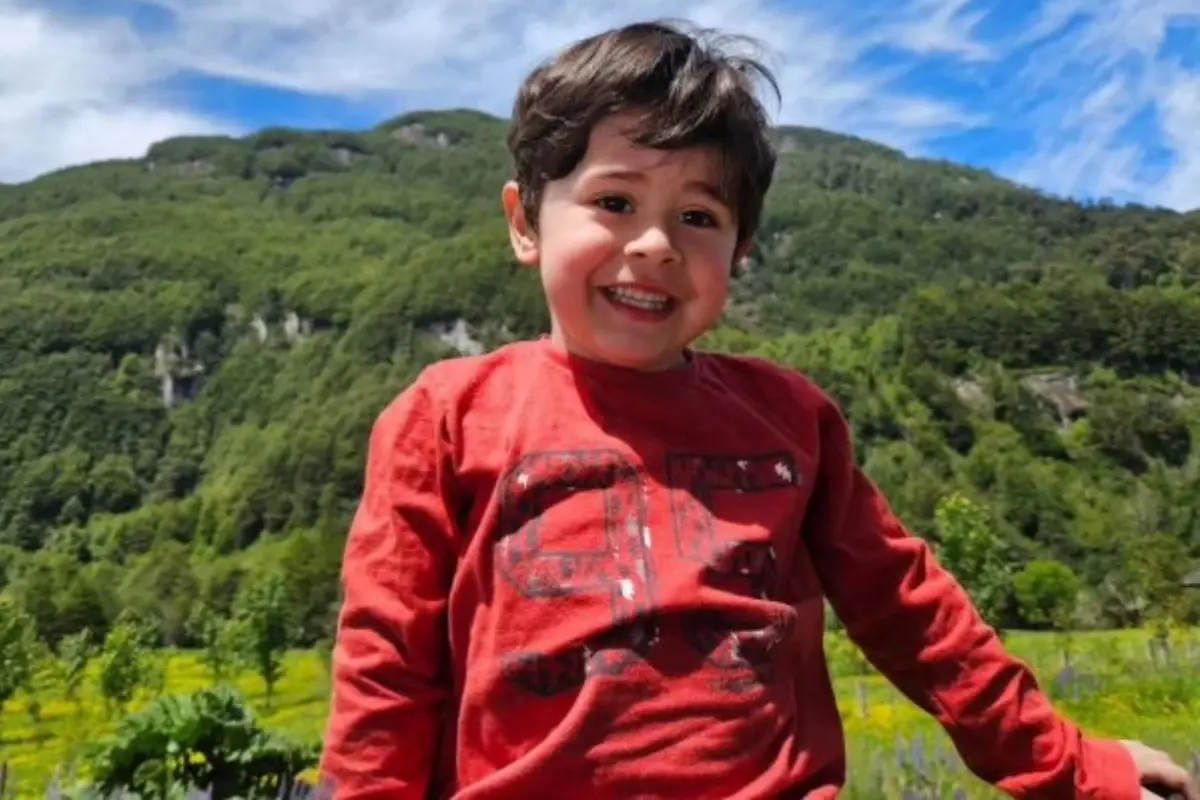 Tomás Ross, Redes Sociales