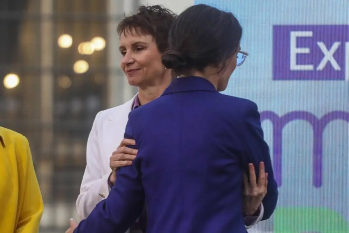 Carolina Tohá- Camila Vallejo, Agencia Uno