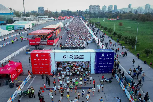 Maratón de Santiago ,Maratón de Santiago | Redes sociales