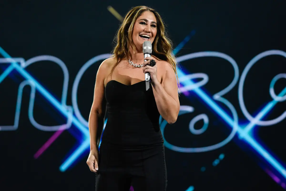 Belén Mora, Agencia Uno