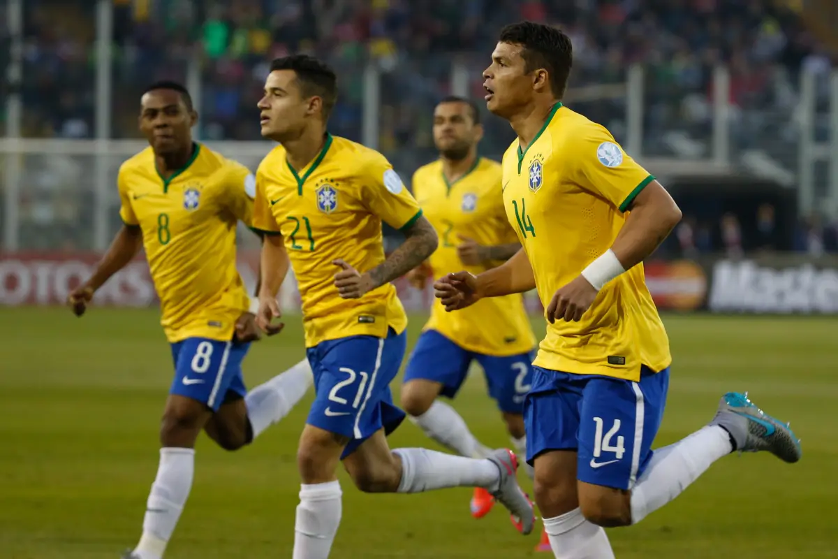 Thiago Silva y sus compañeros en la selección de Brasil, AGENCIA UNO