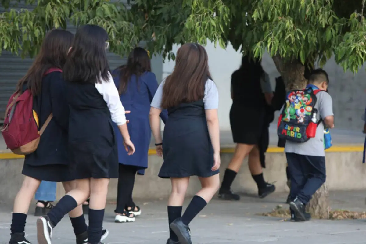 Escolares , Agencia Uno