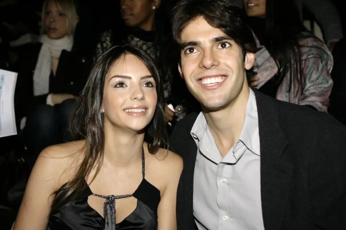 Kaká y Caroline Celico , Redes sociales