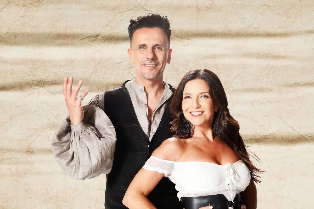 Sergio Lagos y Karla Constant, Cedida