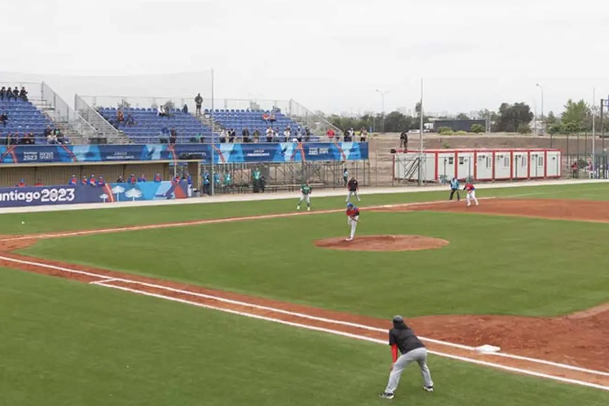 cancha de bísbol de Cerrillos