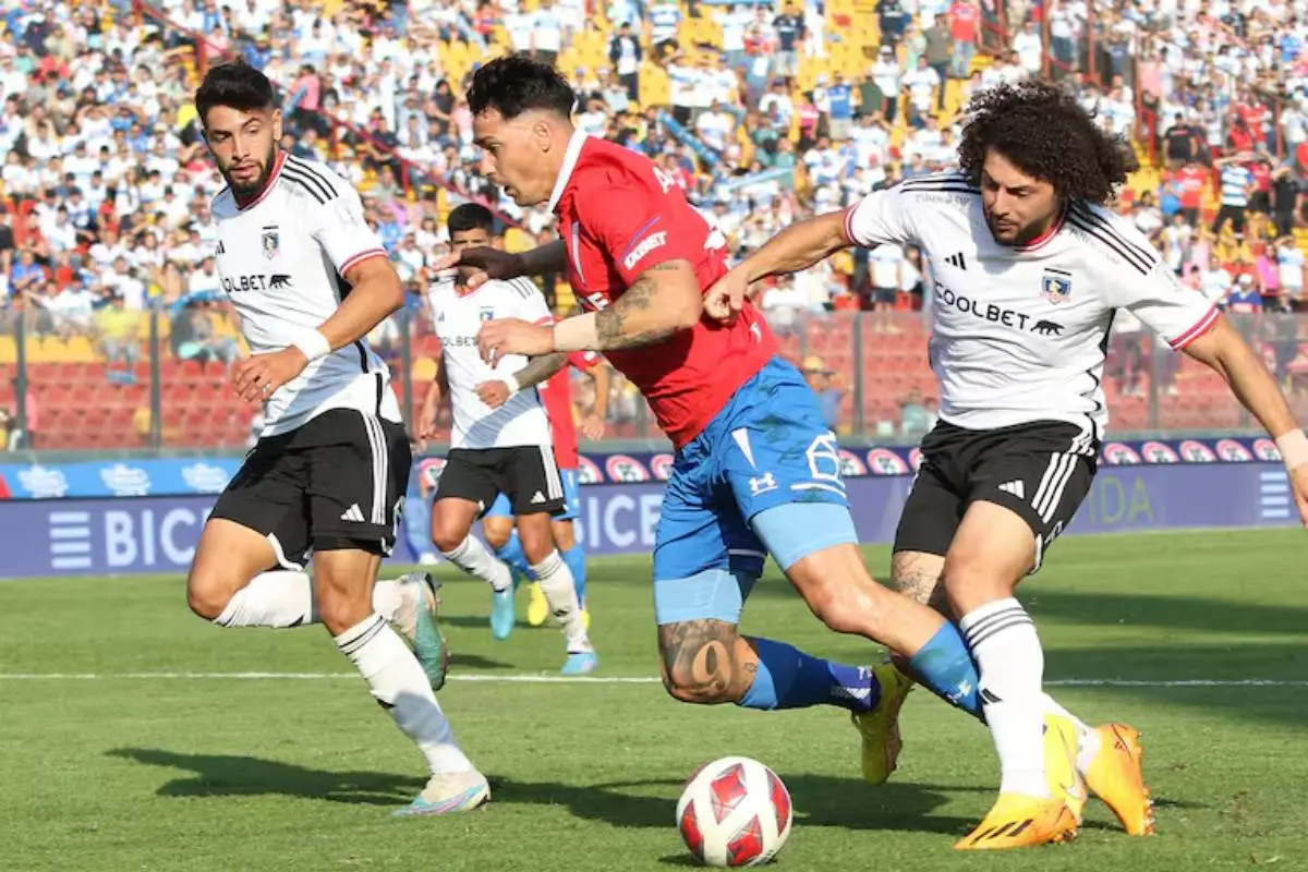 Colo Colo - Universidad Católica , cedida