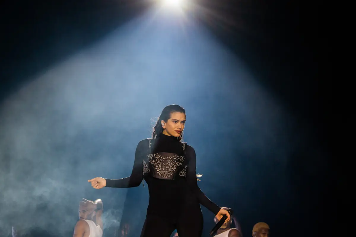 Rosalía, Agencia Uno