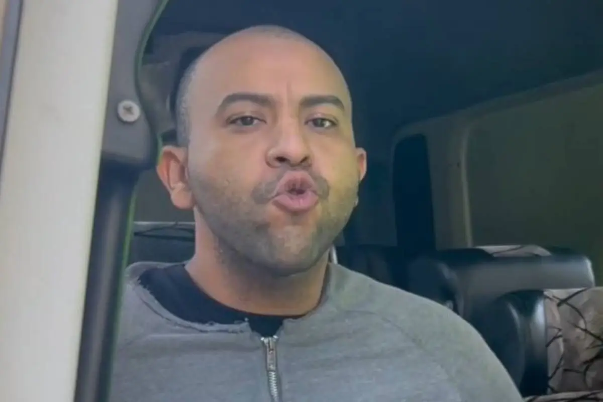 Presunto asesino del teniente Sánchez, Redes sociales