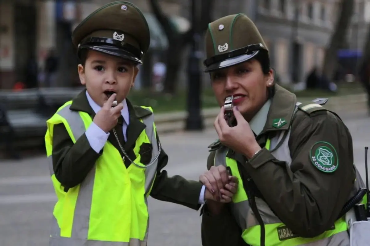 Carabineros , cedida