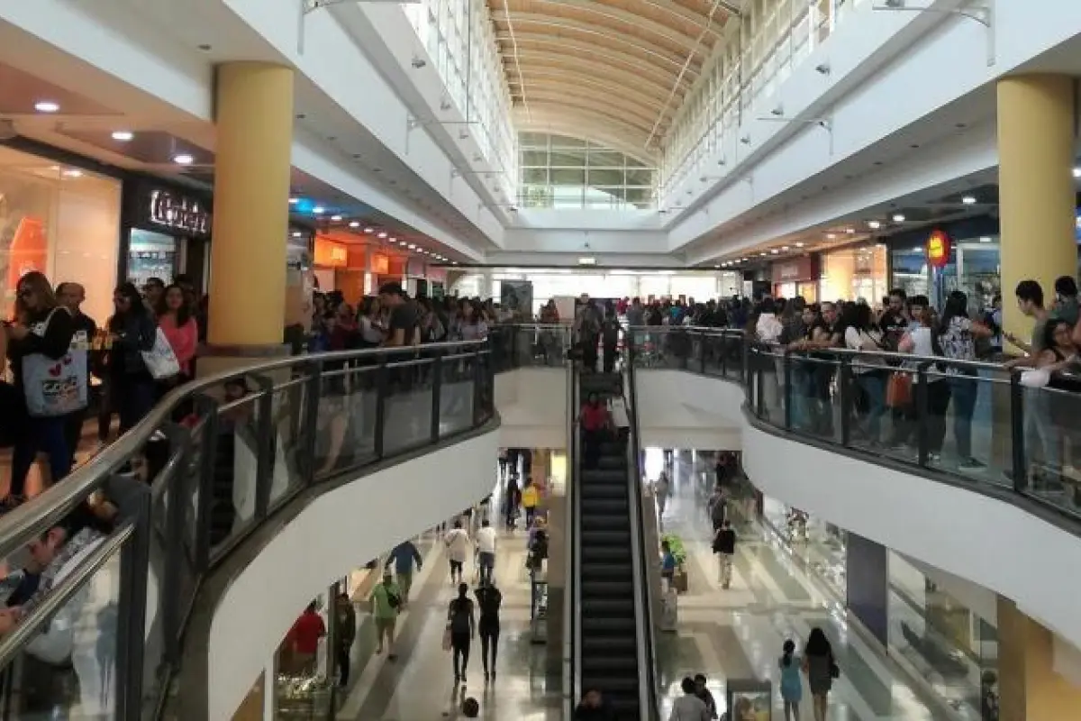 Centro comercial capitalino , Redes sociales | Referencial