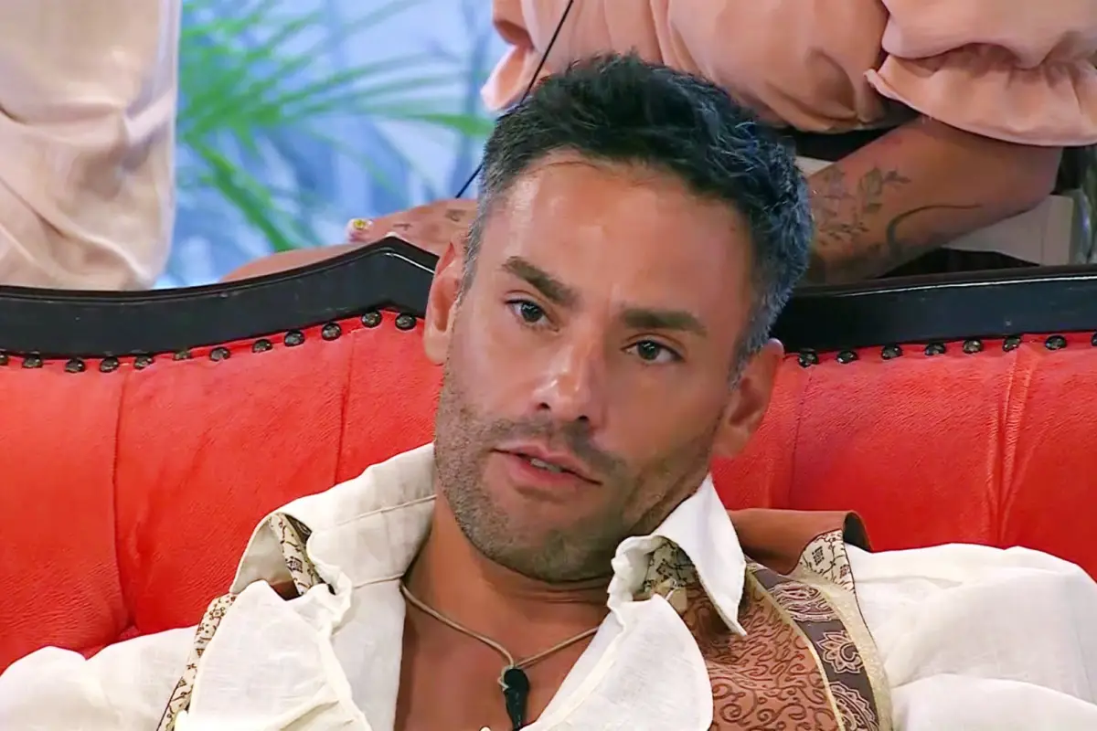 Claudio Valdivia, Cedida