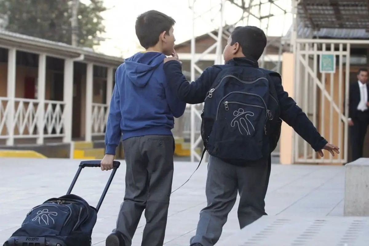 Vacaciones de invierno arrancarían el 24 de junio, Agencia Uno