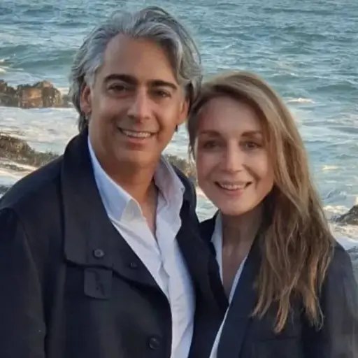 Marco Enríquez-Ominami y Karen Doggenweiler ,Redes sociales
