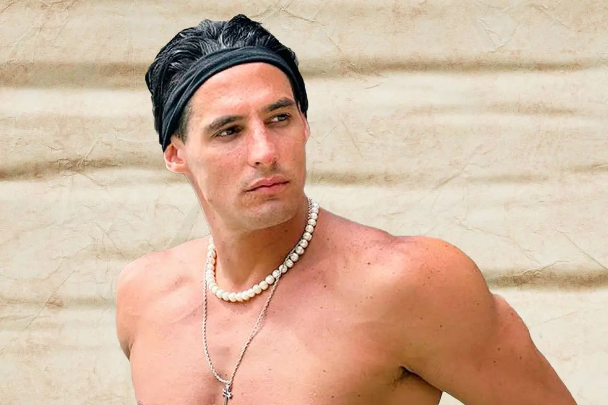 Facundo González, Cedida