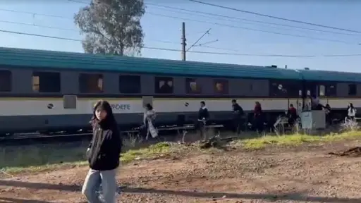 Descarrilamiento tren Santiago-Temuco, Redes sociales