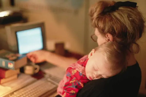 Maternidad y trabajo ,Redes Sociales