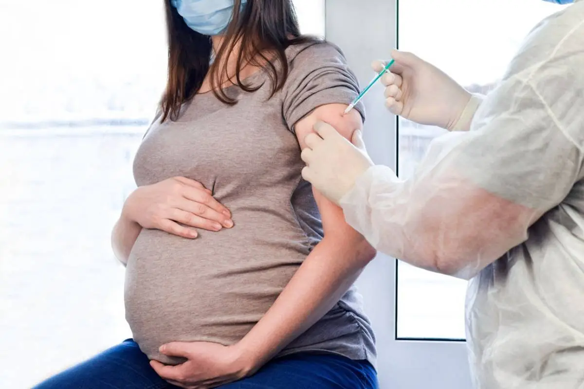 Vacunación periodo de gestación, Cedida