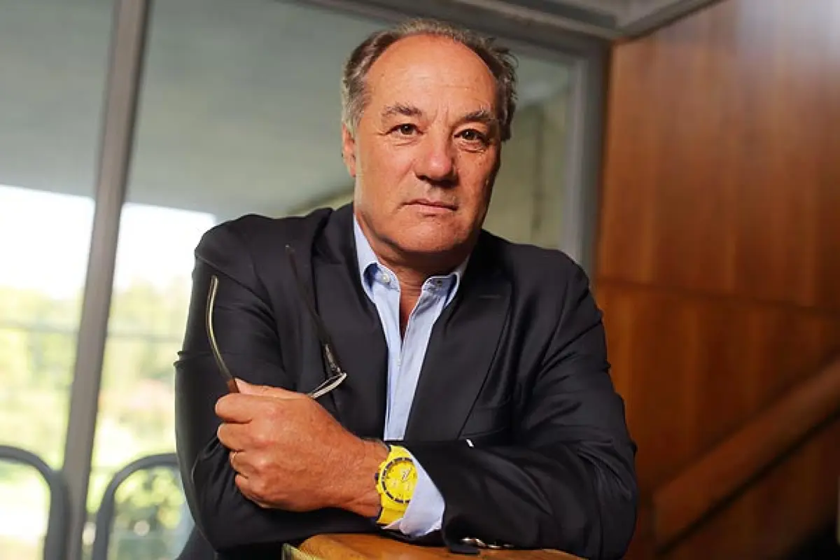 Juan Sutil , Redes sociales