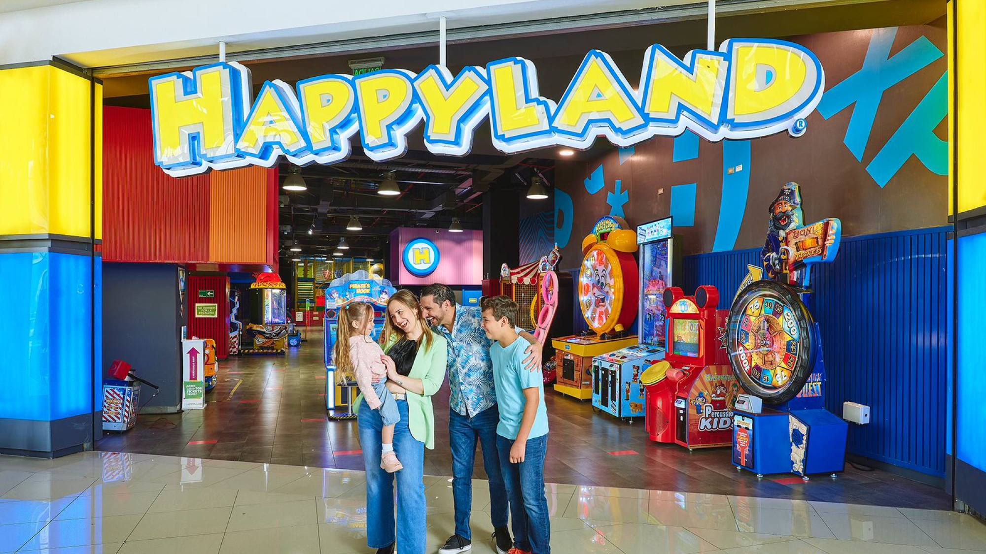 happyland-lanza-su-campa-a-ni-as-de-antes-mam-s-de-hoy-para-celebrarlas